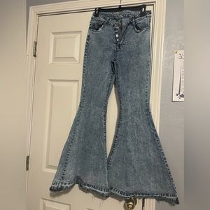 Star flare jeans